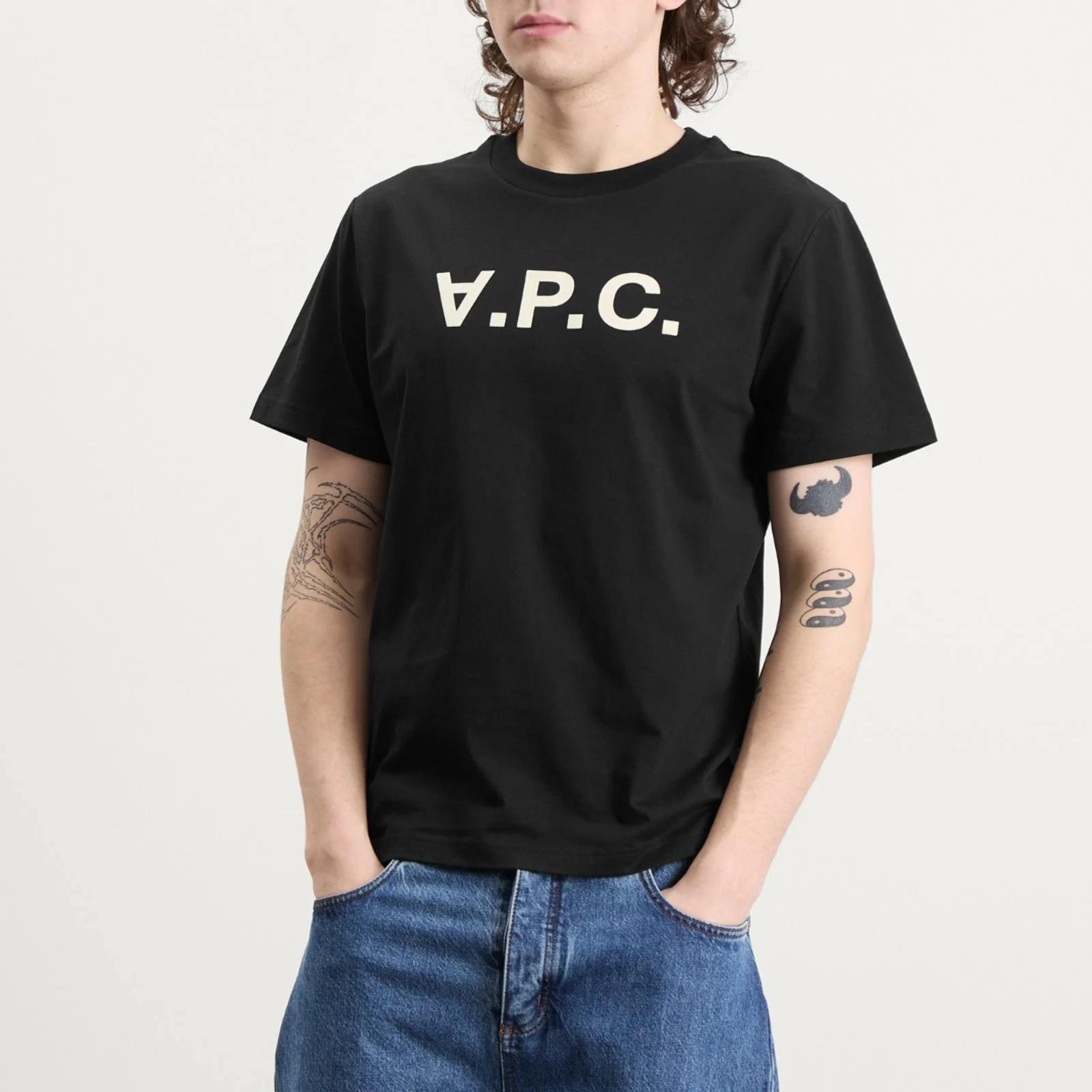 Classic Trendy Logo Brand T-Sh - огляд і ціна Streetwear Brand Marketing